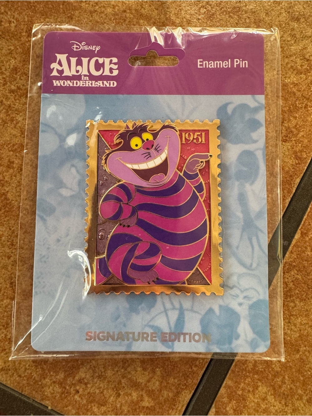 SE 400 Cheshire Cat PALM Royal Wave Stamp Disney pin